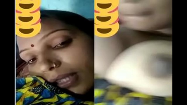 Reba Boobs Porn Nipple Show Village Bhabhi Indian Live Show